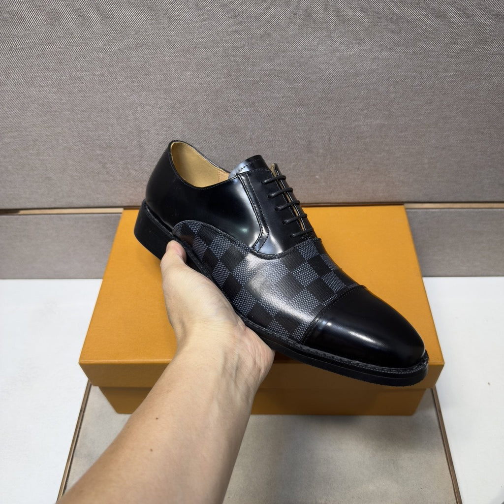 Louis Vuitton Check-Panel Lace-Up Dress Shoes — model